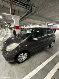 Toyota Yaris 1.0 VVT-i Sol