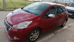 Peugeot 208 208 1.6e-HDi Style Style