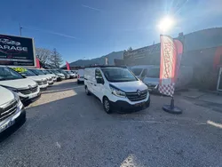 Renault Trafic III phase II 2.0 DCI 120 CV GPS/GALERIE/ATTELAGE / TBE/GTIE 12 MOIS