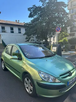 Peugeot 307 2.0i 138ch XT Premium
