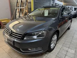 VOLKSWAGEN PASSAT Sw 1.6 TDI 105 cv Carat , Cuir Attelage Toit pano 93230 KM