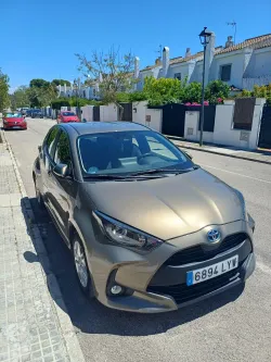 TOYOTA Yaris 120H 1.5 Active Tech