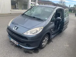 Peugeot 1007 très propre
