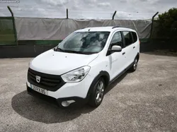 Dacia Lodgy 1.5 dCi Stepway 7L