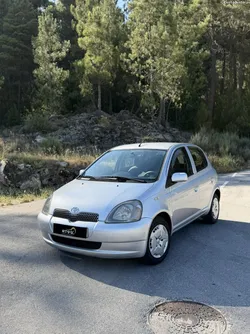 Toyota Yaris | Terra |  1.0 VVT-I | AC + DA