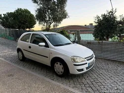Opel Corsa 1300 cdti
