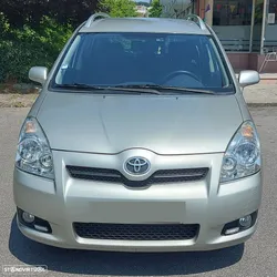 Toyota Corolla Verso 2.2 D-4D