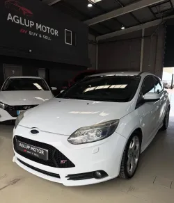 FORD Focus 2.0 Ecoboost ST
