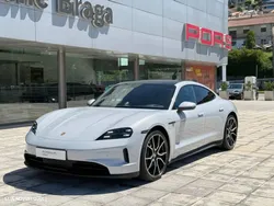 Porsche Taycan 4
