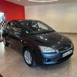 Ford Focus GHIA DPF CVT 1.6 TDCI 110CH