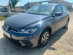 VOLKSWAGEN Polo 1.0 TSI 95 S&S BVM5 Life Business 5 CV, Berline 5 Places, Essence, 02/2022, 109 500 km, Manuelle : Bv5, 12 996 , 1er Main, Suivi d'entretien, Bon état général, Non fumeur,