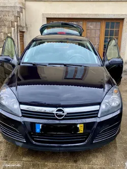 Opel Astra 1.7 DTL Club