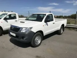 TOYOTA Hilux 2.5D-4D Cabina Sencilla GX 4x4