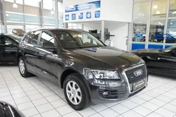 Audi Q5 2.0 TFSI 179ch QUATTRO - 2e Main BVM VOLANT CUIR Attelage amovible