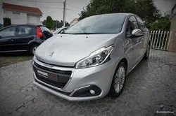 Peugeot 208 1.6 BlueHDI STYLE GPS
