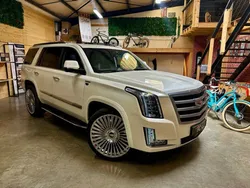 Cadillac Escalade 6.2 V8 426ch Premium Luxury CG Française AWD TO Sieges chauf/ventil/cuir GPS Camera Bose HUD 7 places