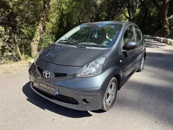 Toyota aygo 1.0vti - Clim - 5 portes - CarPlay en option - Moteur à chaîne