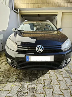 VW Golf Variant 1.6 TDi Highline DSG