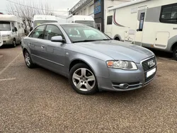 Audi A4 1.9 TDI 116cv kit distribution neuf 4 pneus neufs 4 saisons attelage