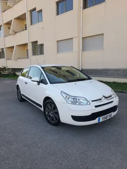 Citroën C4 Coupe 1.6 HDI 110cv em muito bom estado !!!