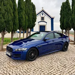 Jaguar XE 2.0 R-Sport