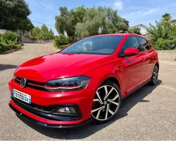 Volkswagen Polo GTi 2.0L TFSi 200 chevaux boîte automatique DSG6 / 2019 / 74000 km / CT OK / Entretien Volkswagen / Vidange DSG OK / Pompe à eau OK / CarPlay / Park Assist / Full leds / Garantie