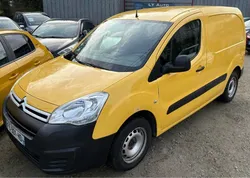 CITROËN BERLINGO II Ph2 Club 1.6 blueHDI FAP ETG6 100cv « Première Main Boîte Automatique » Distribution/4 Pneus et Révision Neuve « GARANTIE 6 MOIS »