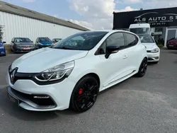 Renault clio 4 rs 200 cv