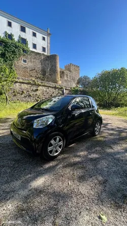 Toyota iQ 1.0 VVT-i 2 EP+NAVI+Bluetooth