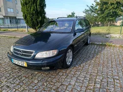 Opel Omega 2.6 V6