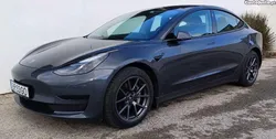 Tesla Model 3 Standart Range Plus Auto Pilot