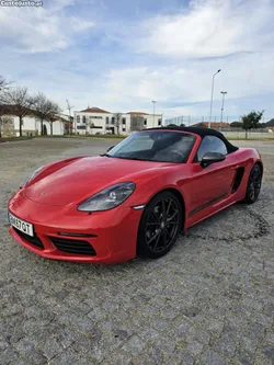 Porsche Boxster 718 T