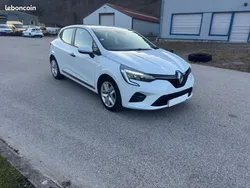 Renault clio 5 1.5 dci 115cv premiere main CARPLAY