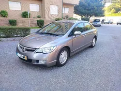 Honda Civic 1.3 híbrido