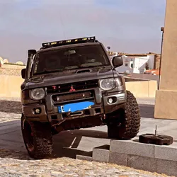 Mitsubishi Pajero Lx