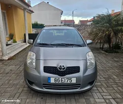 Toyota Yaris 1.0 VVT-i AC