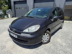 Peugeot 807 2.0 hdi 109 cv – 7 places – entretien complet – garantie 3 mois