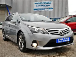 Toyota avensis sw skyview 2.0 d4d 124cv 1ere main cuir gps clim toit pano ct 2028 gtie 1 an