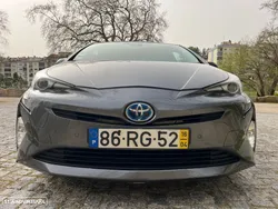 Toyota Prius 1.8 Luxury Pele+Pack Techno