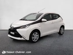 TOYOTA Aygo 1.0 VVT-i stop & start x-clusiv