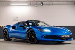 Ferrari 296 GTS 3.0 V6 830 CH - Origine France - Première main - PPF complet - Garantie 2027 - Caméra 360 - CarPlay - Lift - Blue Corsa