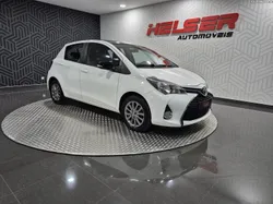 Toyota Yaris 1.3 VVT-i Comfort Aut.