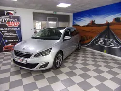 Peugeot 308 II SW 1.6 Blue-HDI 120cv S&S Allure EAT6 / Suivi