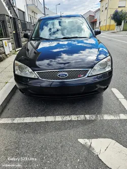 Ford Mondeo 2.0 TDdi Ghia