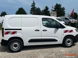 Citroen Berlingo Vu BLUE HDI / Kit distribution neuf / 3 PLACES / TVA 20% . 4x par cb possible