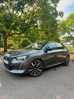Peugeot 208 2022 - II 1.5 BLUEHDI 100 S^S ALLURE PACK