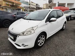 Peugeot 208 1.2 VTi SE Style