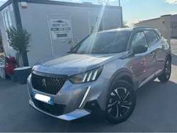 Peugeot 2008 gt 130ch eat8 faibles kms excellent état