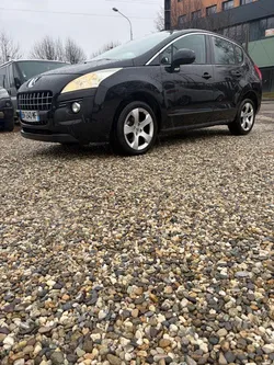 Peugeot 3008 1.6hdi feline 190 000 km full options