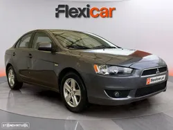 Mitsubishi Lancer 1.5 Invite